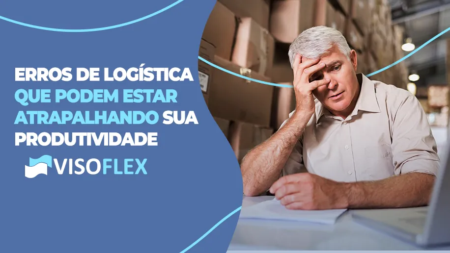 Gestor preocupado, com a mão na testa, analisando documentos em um armazém