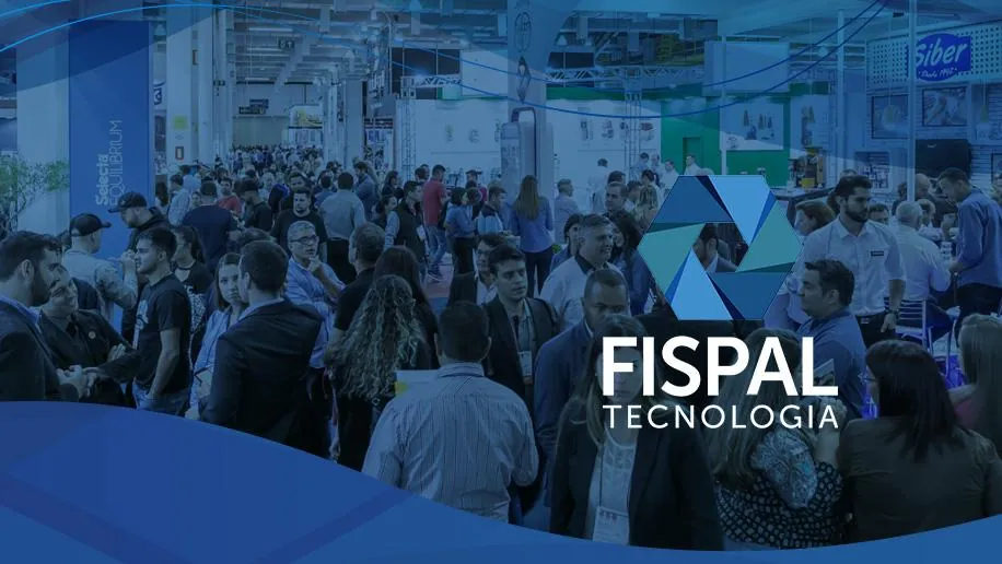 Público circulando pelos corredores da feira Fispal Tecnologia